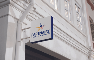 Photo d'une enseigne drapeau